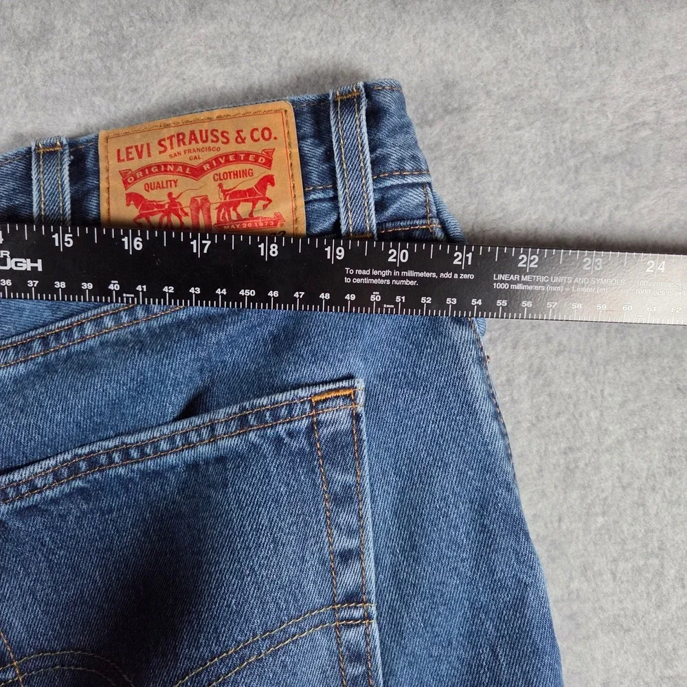 Levi's 550 Relaxed Fit Men's 40x32 Blue Medium Wash Denim Jeans W40 L32